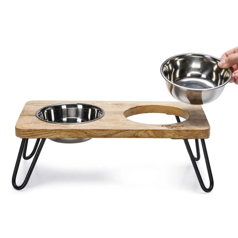 Designed by Lotte Linga -ruokintapiste