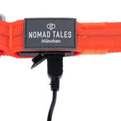 Nomad Tales Spirit USB LED -lenkkeilyhihna oranssi