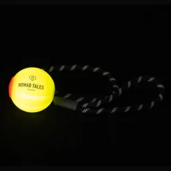 Nomad Tales Spirit USB LED -narupallo