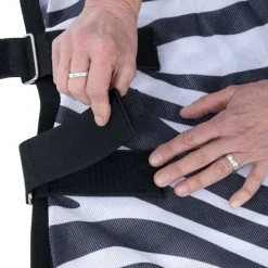 Nomad Tales Zebra -kärpäsloimi kiinteällä kaulaosalla