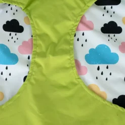 TIAKI Clouds -käännettävä sadetakki koiralle