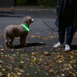 TIAKI Spark USB LED -silikonirengas