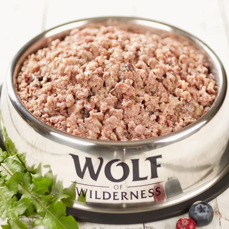 Wolf of Wilderness MINI Adult -säästöpakkaus 24 x 150 g – rasia