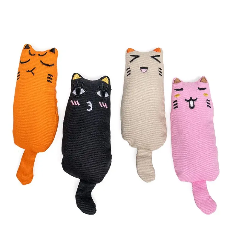 zooplus Basics Kitty -kissanlelusetti kissanmintulla