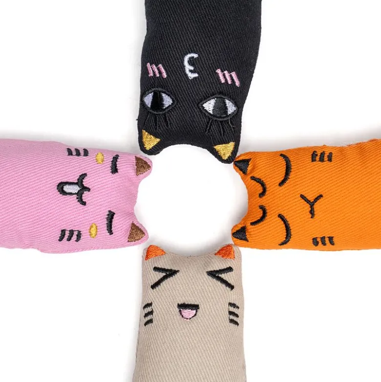 zooplus Basics Kitty -kissanlelusetti kissanmintulla